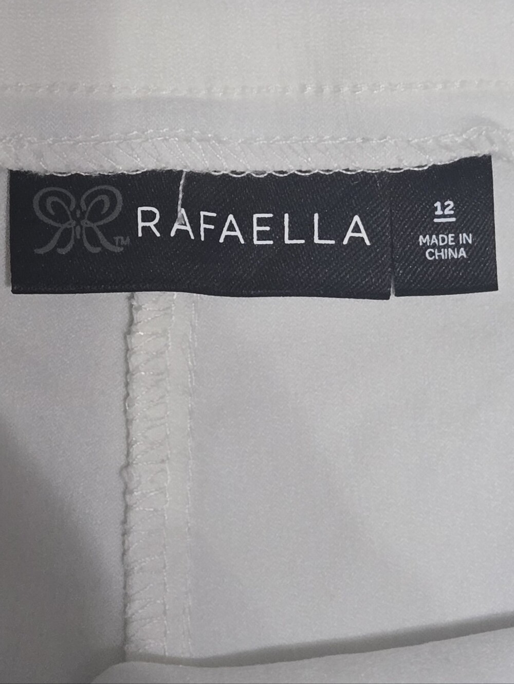 Rafaella White Bermuda Shorts Soft Wide Band Stretch Comfort Outdoors Cozy - Picture 2 of 9